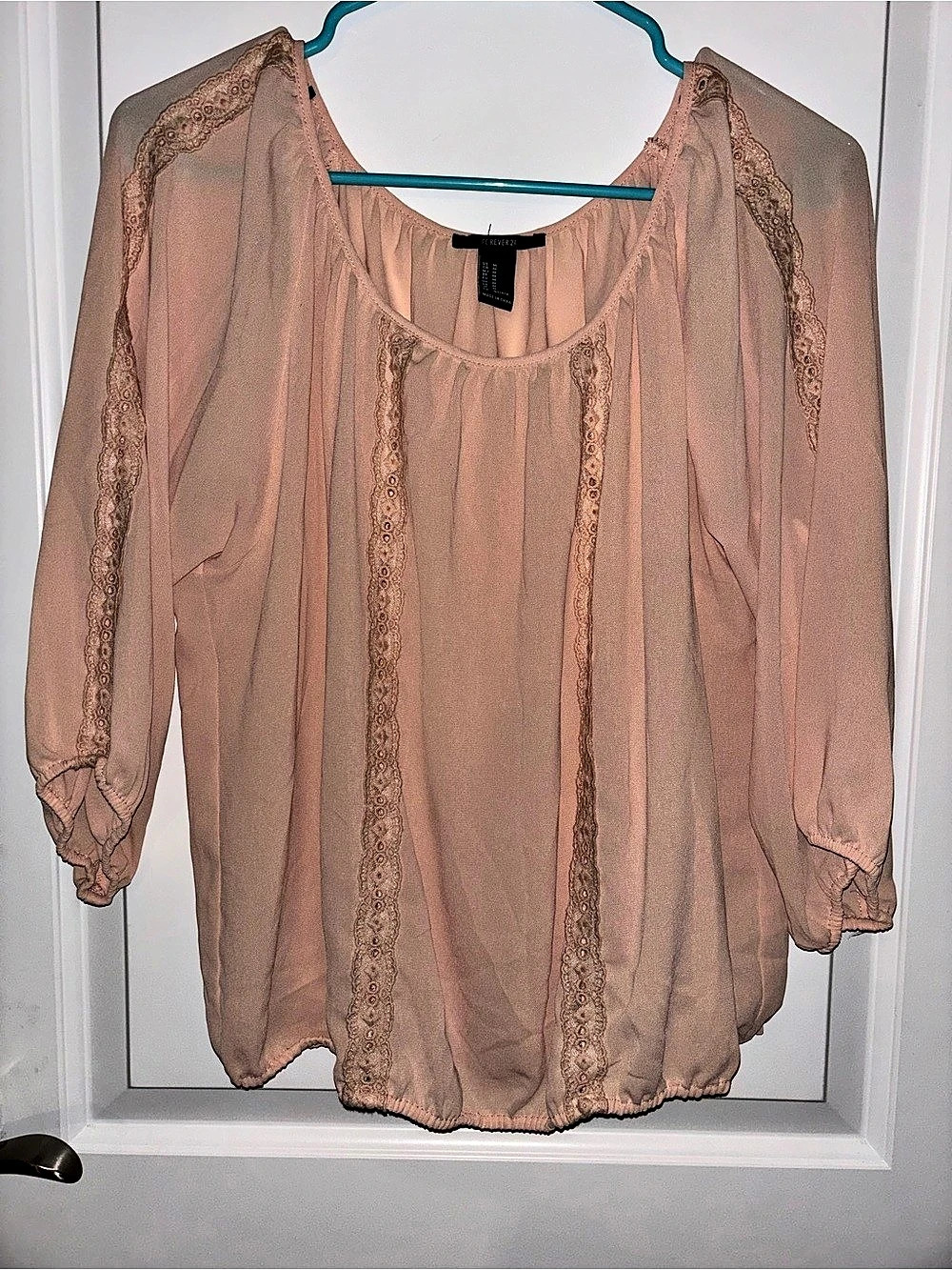 Forever 21 Pink Blouse Size Medium Like New